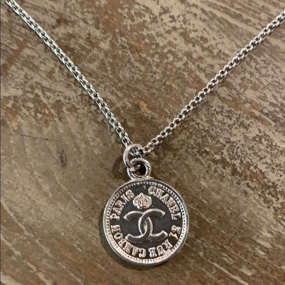 CHANEL Jewelry - VINTAGE CHANEL Coin Silver Pendant Choker Necklace